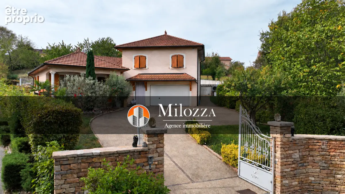 Photo Maison à L'isle-D'abeau au prix de 627 000€