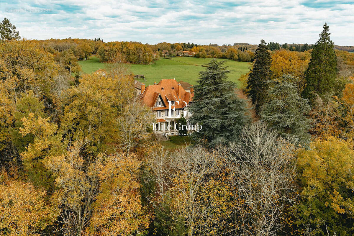 Maison à ORADOUR-SUR-VAYRES