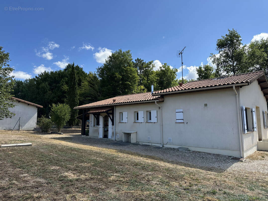 Maison à LA BARDE