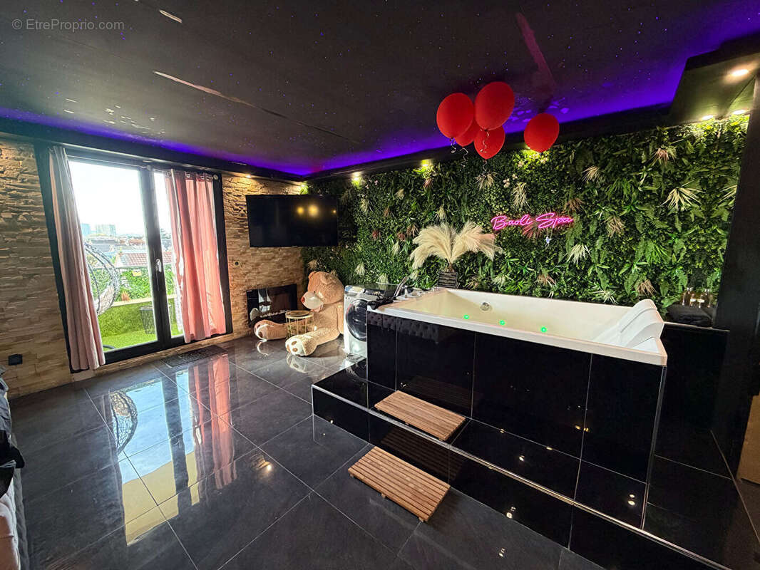 Appartement à DRANCY