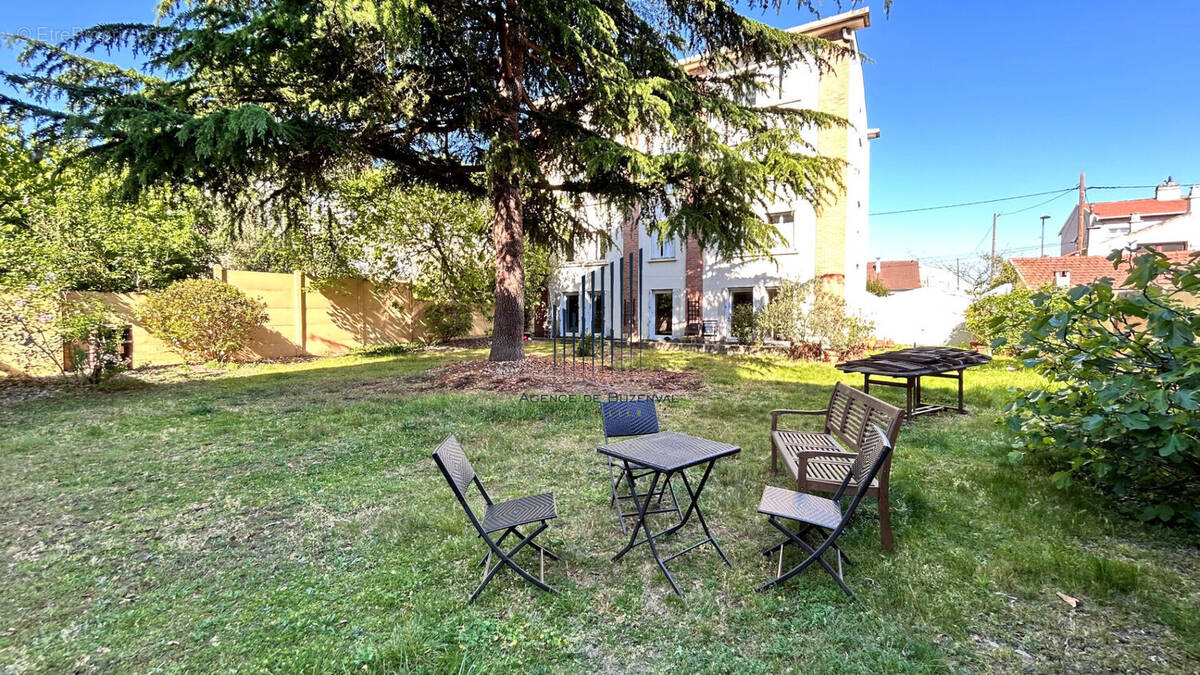 Appartement à RUEIL-MALMAISON