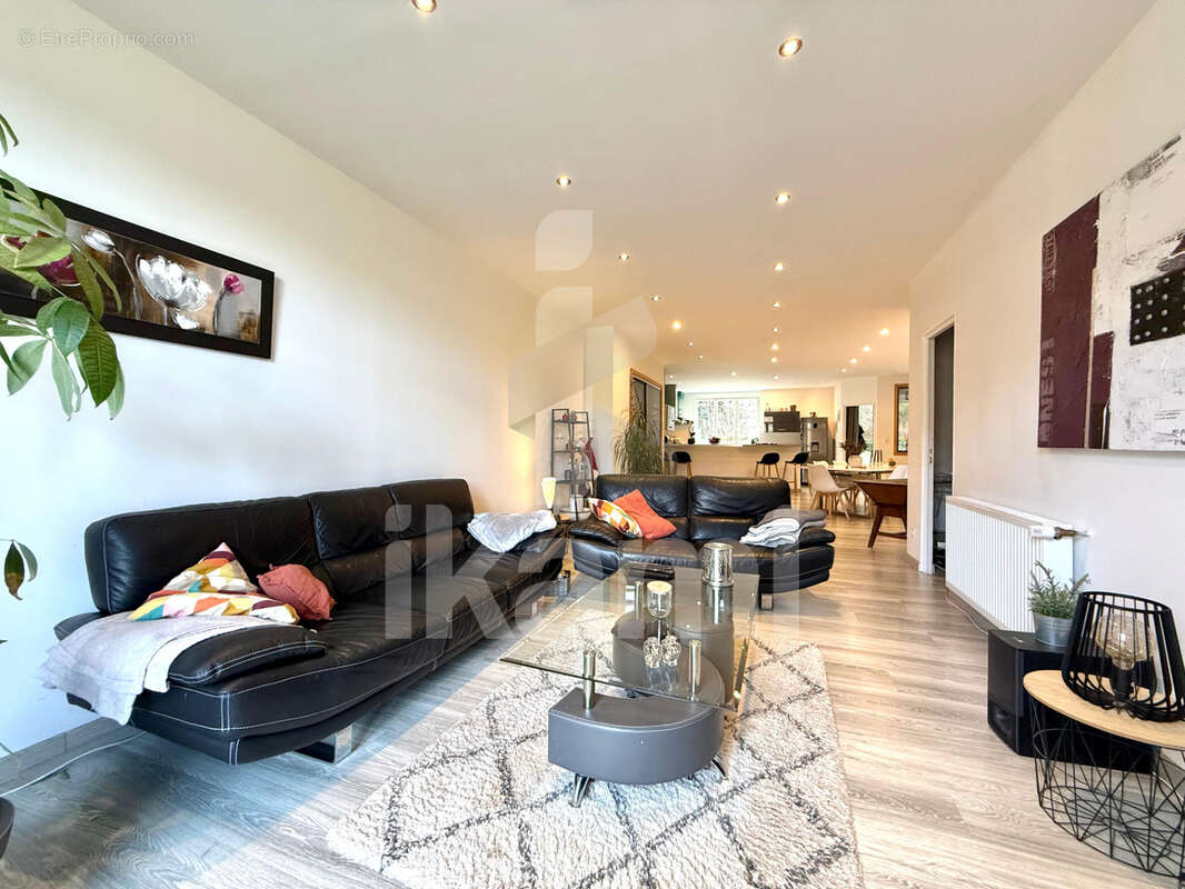 Appartement à CLAIRVAUX-LES-LACS