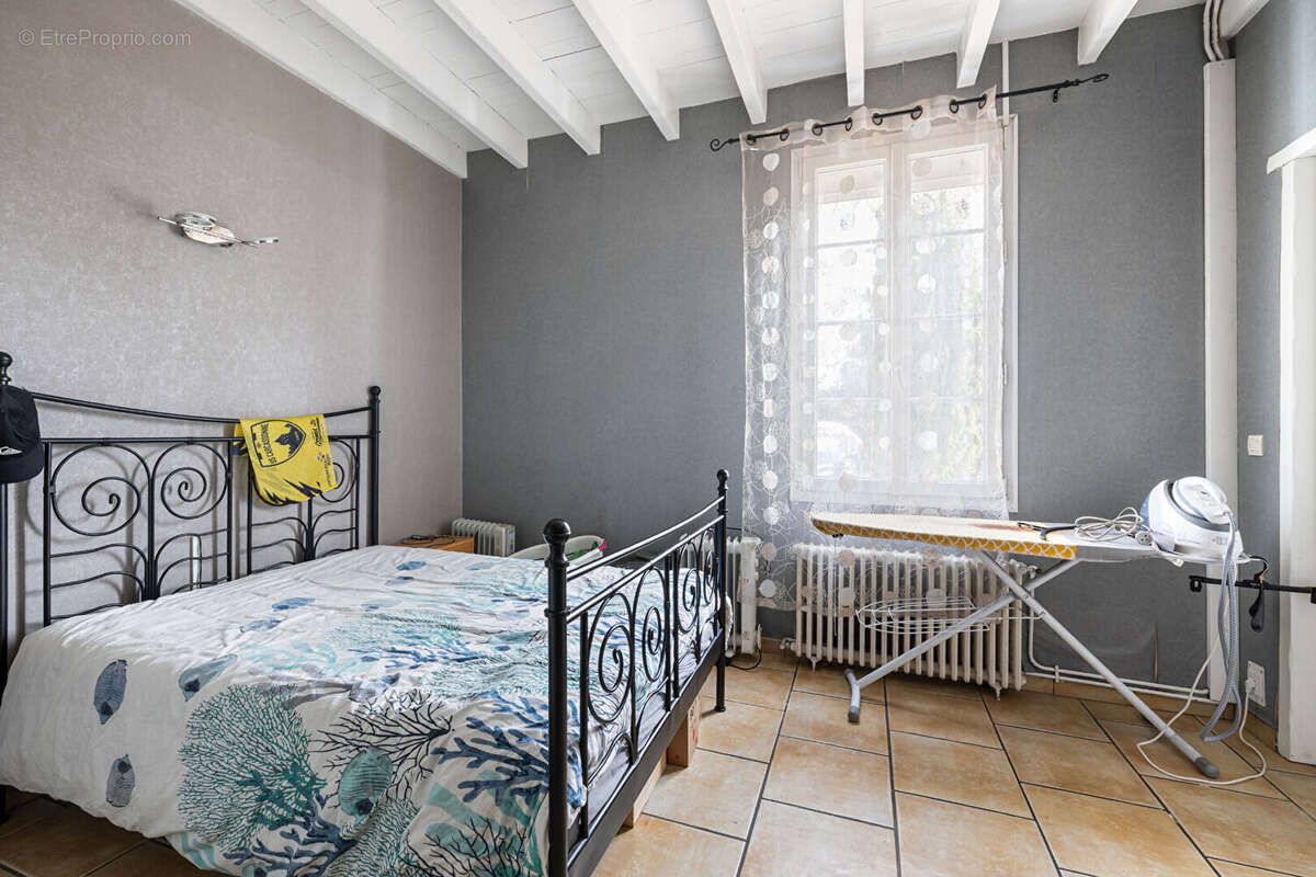 Maison à LOUCHATS