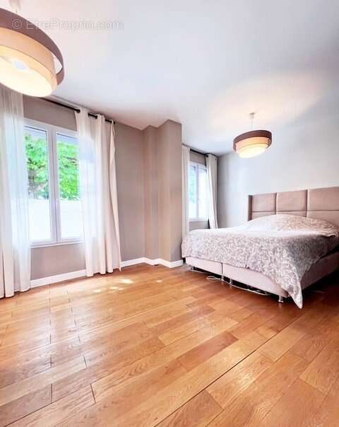 Maison à FONTENAY-SOUS-BOIS
