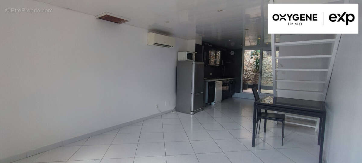 Maison 51 m² à Saint-Hippolyte  - photo 2