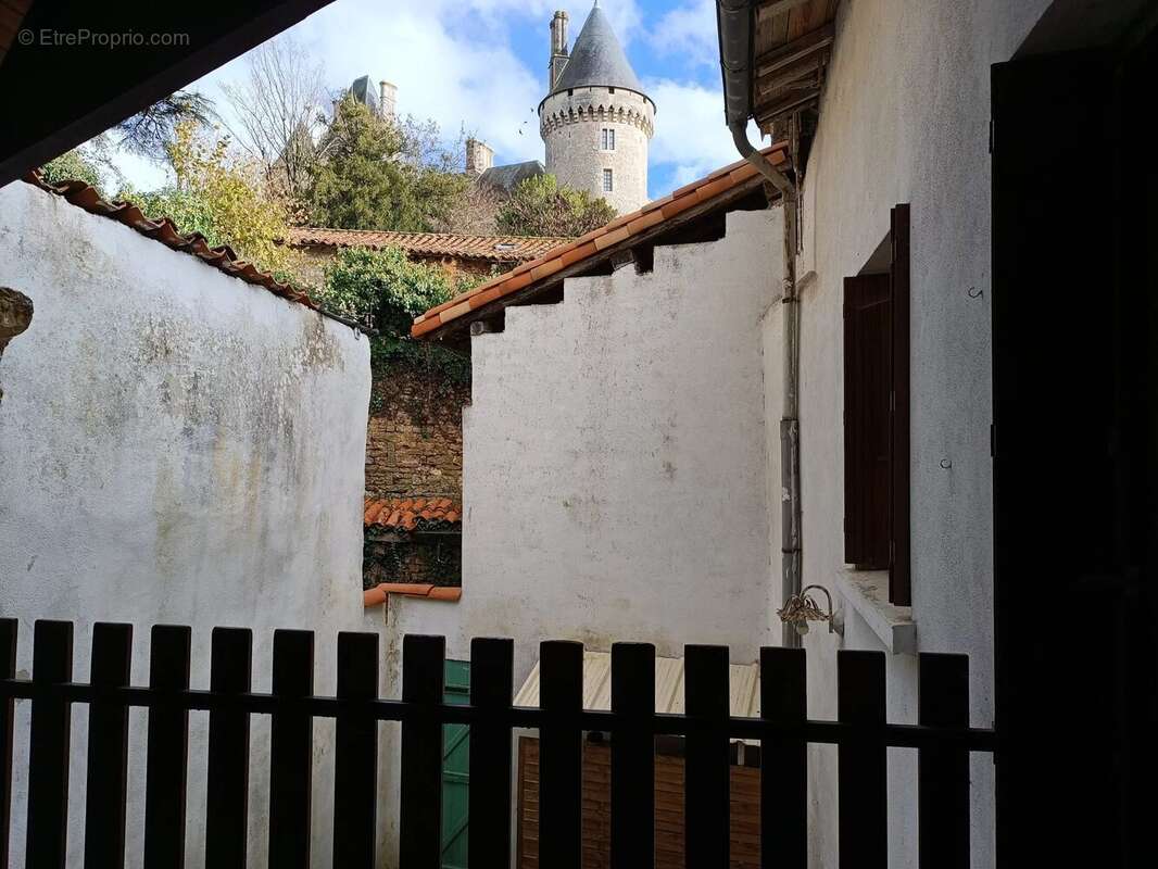 Maison à VERTEUIL-SUR-CHARENTE