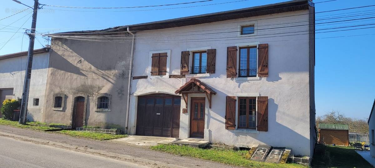 Maison à CHAMPENOUX