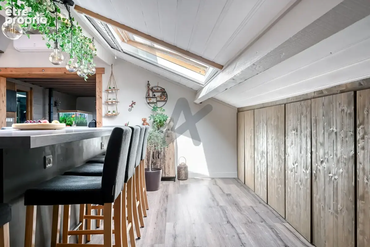 Saint-Genis-Laval - Centre: Duplex de 117m2, 3 chambres, climatisé. - photo 4