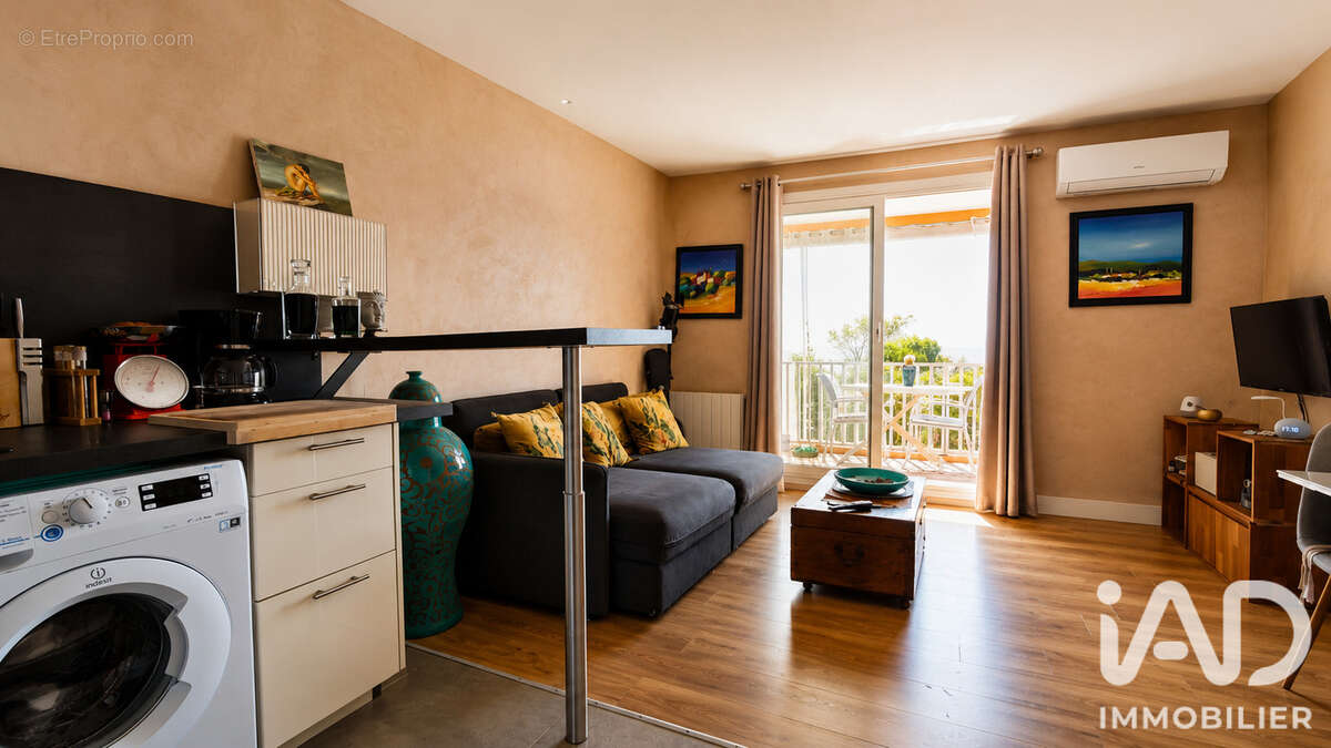 Photo 8 - Appartement à SAINT-CYR-SUR-MER