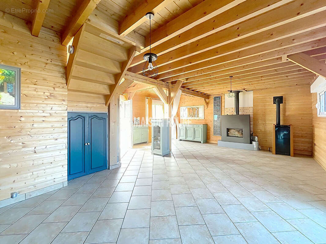 Maison à MINIAC-MORVAN