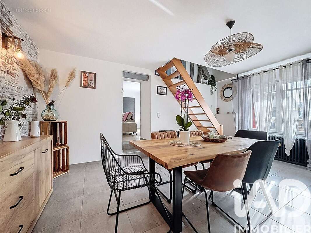 Photo 4 - Maison à LA MADELEINE-DE-NONANCOURT