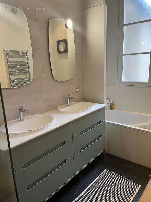 Appartement à PARIS-6E