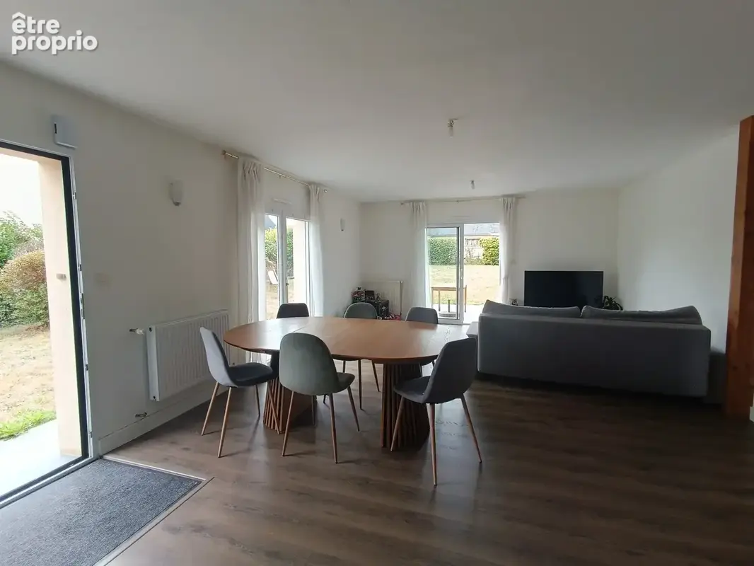 Maison familiale avec 4 chambres, jardin et vue dégagée – Edern (29) - photo 6