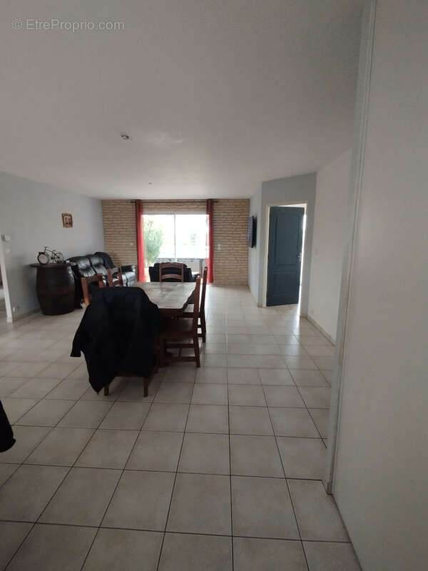 Maison de plain-pied à Beaugeay - photo 3