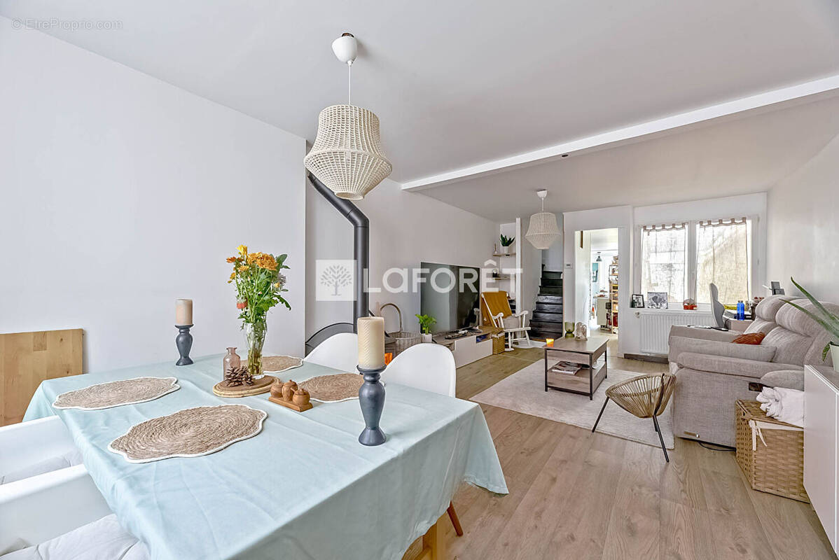 Maison à BEAUMONT-SUR-OISE