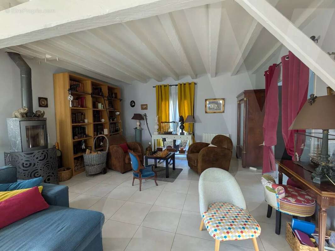 Maison à TREILLIERES