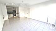 Photo 1 - Appartement à MENNECY