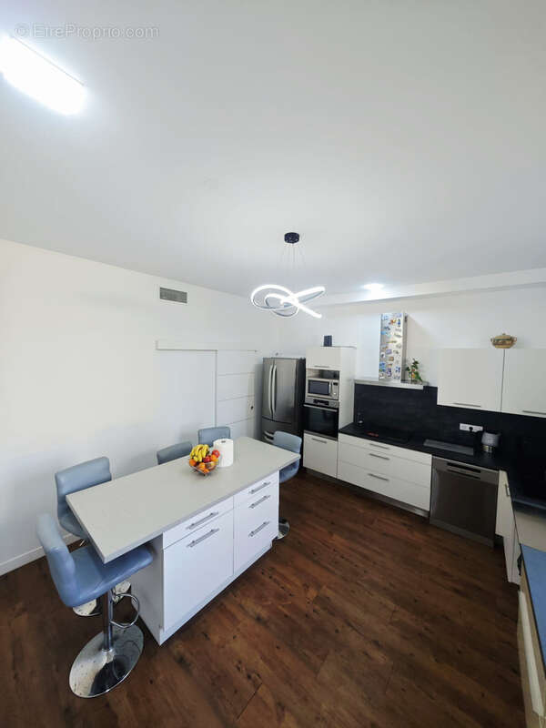 Maison de charme rénovée avec 2260 m2 de terrain sur Avensan - photo 4