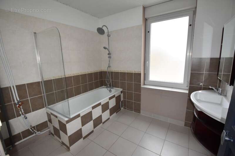 Immeuble à vendre NEUVY GRANDCHAMP (71) - photo 9