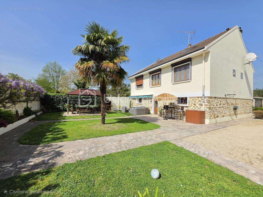 Maison à BOBIGNY