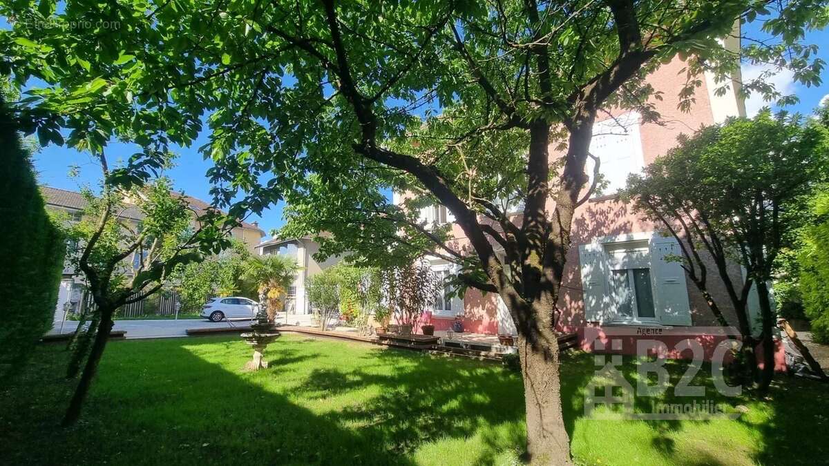 Maison à VILLARD-BONNOT