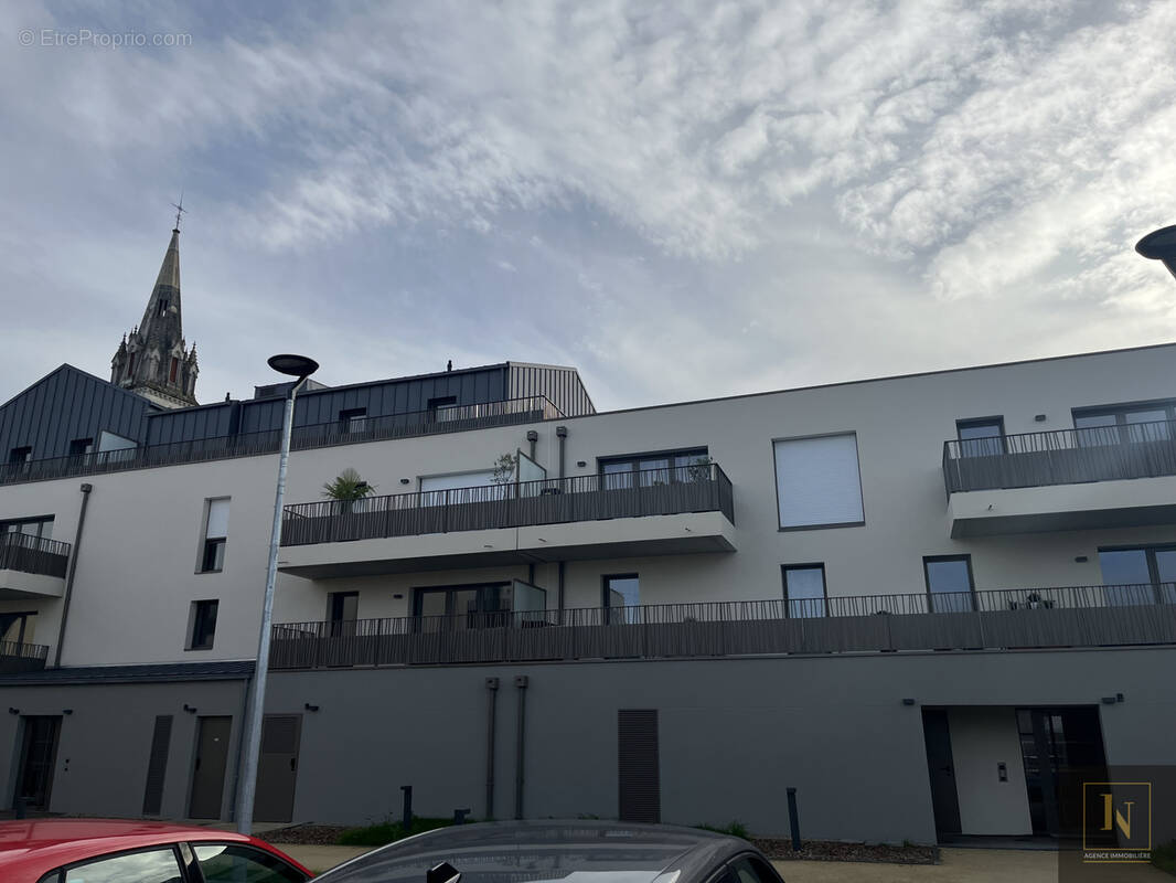 Appartement à SAINT-SYLVAIN-D'ANJOU