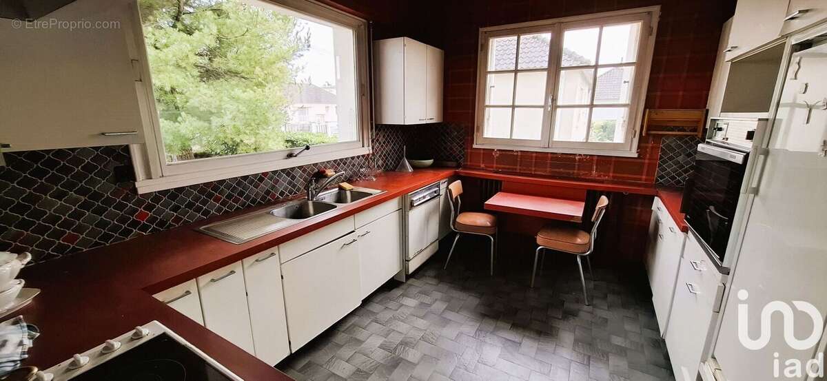 Photo 4 - Maison à VILLENEUVE-SUR-YONNE