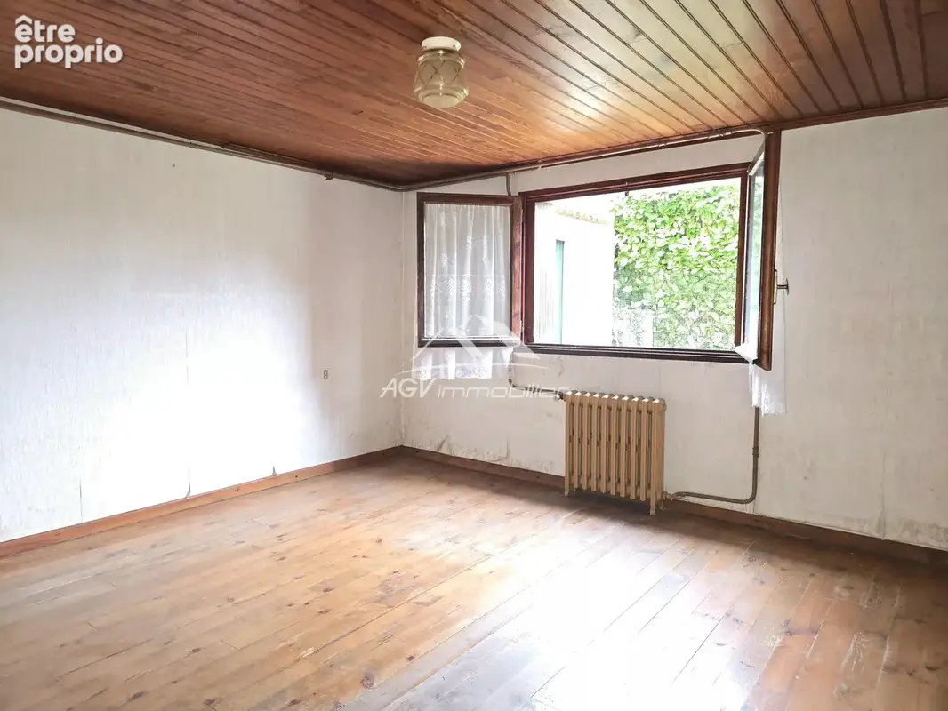 Maison avec deux logements et terrain constructible - photo 7