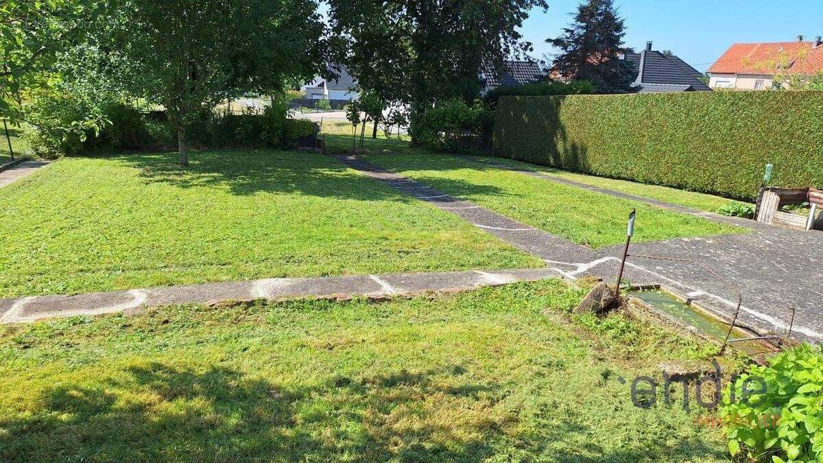 Maison de maître 7 pièces à rénover avec terrain de 982 m²  Pfetterhouse - photo 6