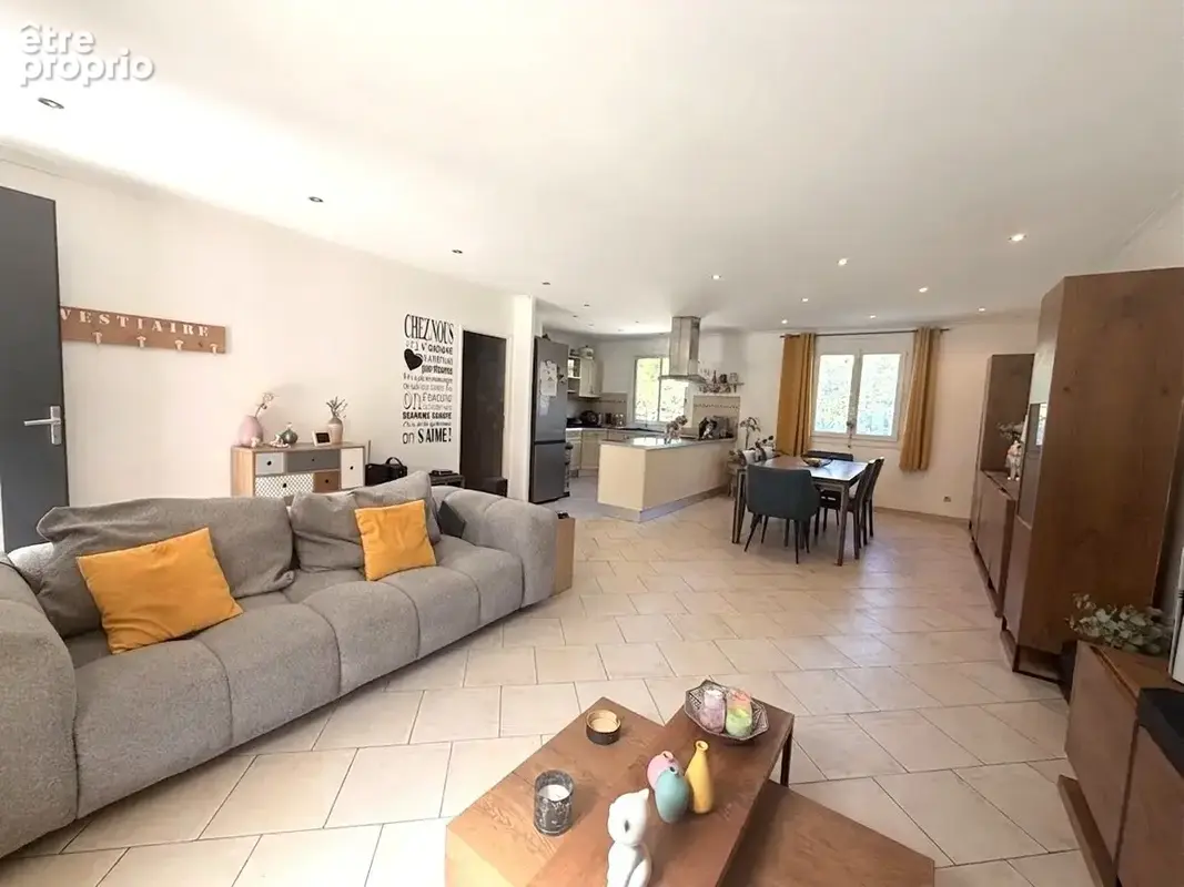 Maison 5 pièces 105 m² à vendre à Fos-Sur-Mer (13270) - photo 4