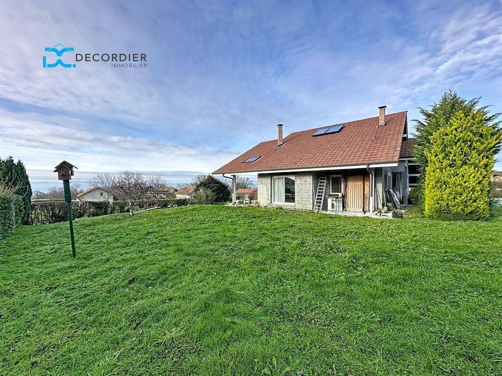 Maison à CHAMPANGES