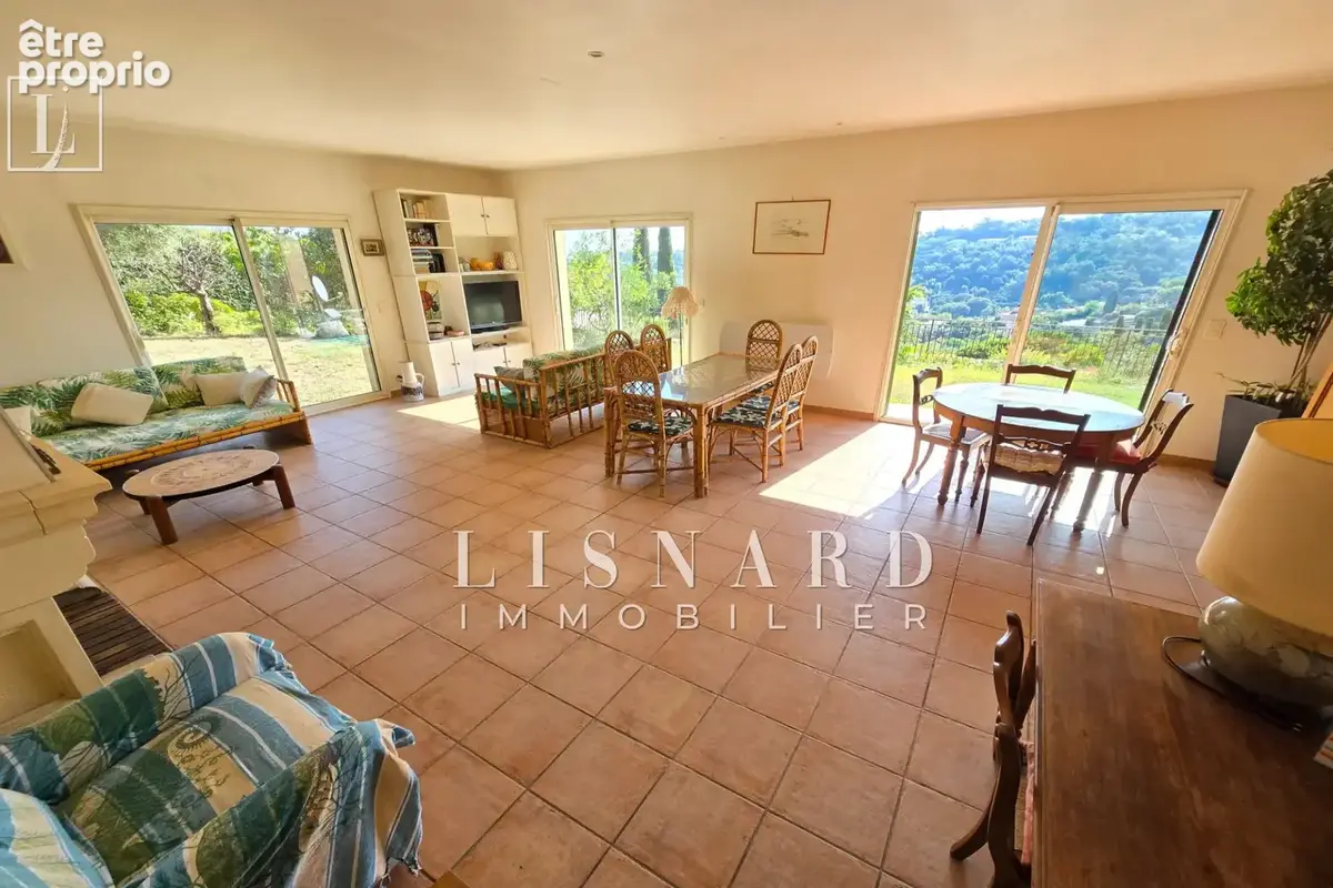 Maison 4 pièces 140 m² à vendre à Vallauris (06220) - photo 2
