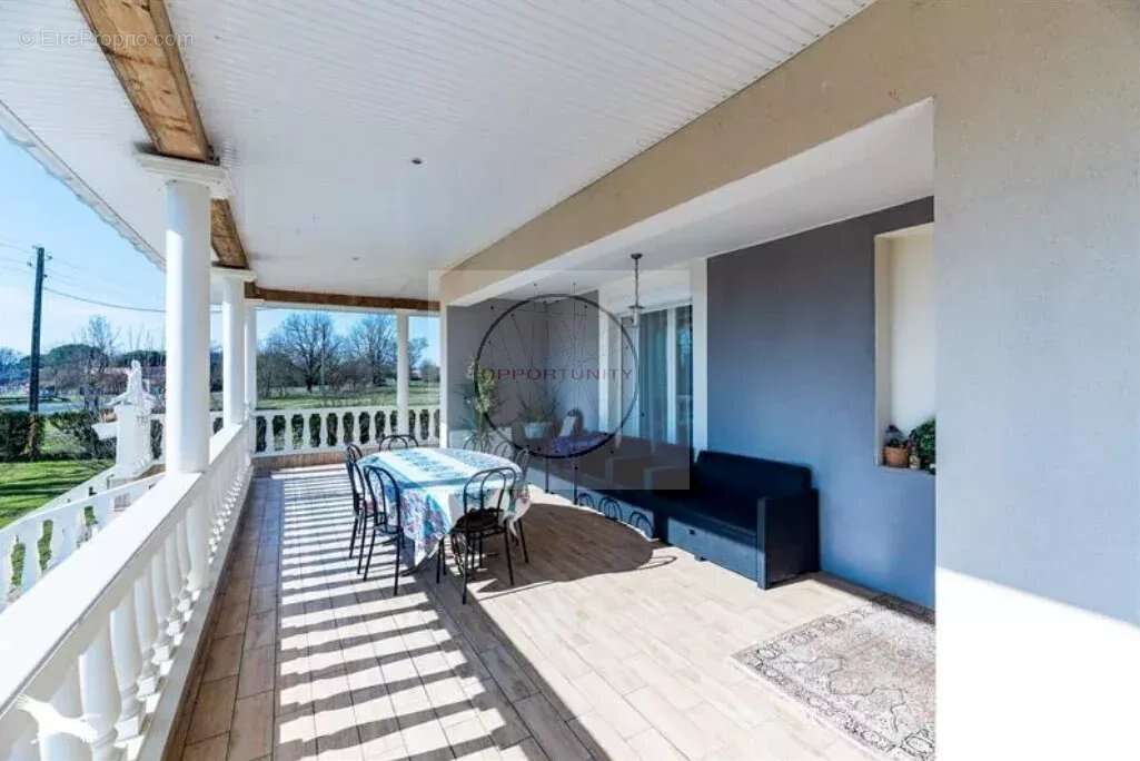 Maison 224 m² à Montauban  - photo 3