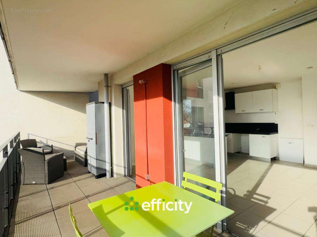 Appartement à VAULX-EN-VELIN