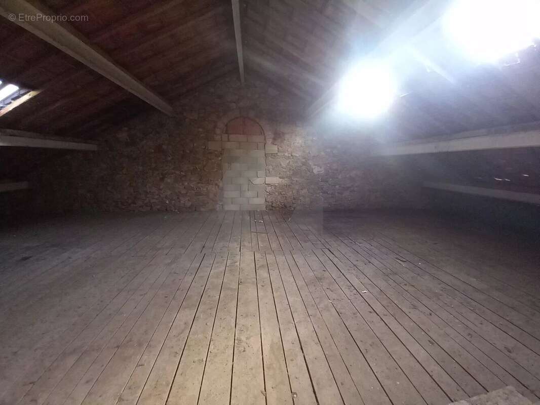 Appartement à BREIL-SUR-ROYA