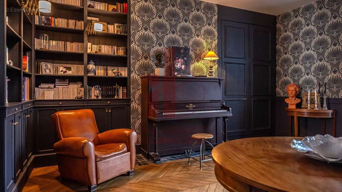 Maison à FONTAINEBLEAU