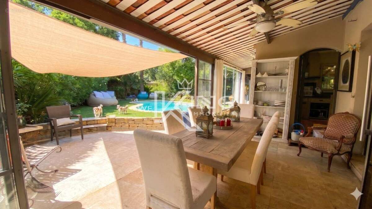 Sainte Maxime grande villa T6 - photo 2