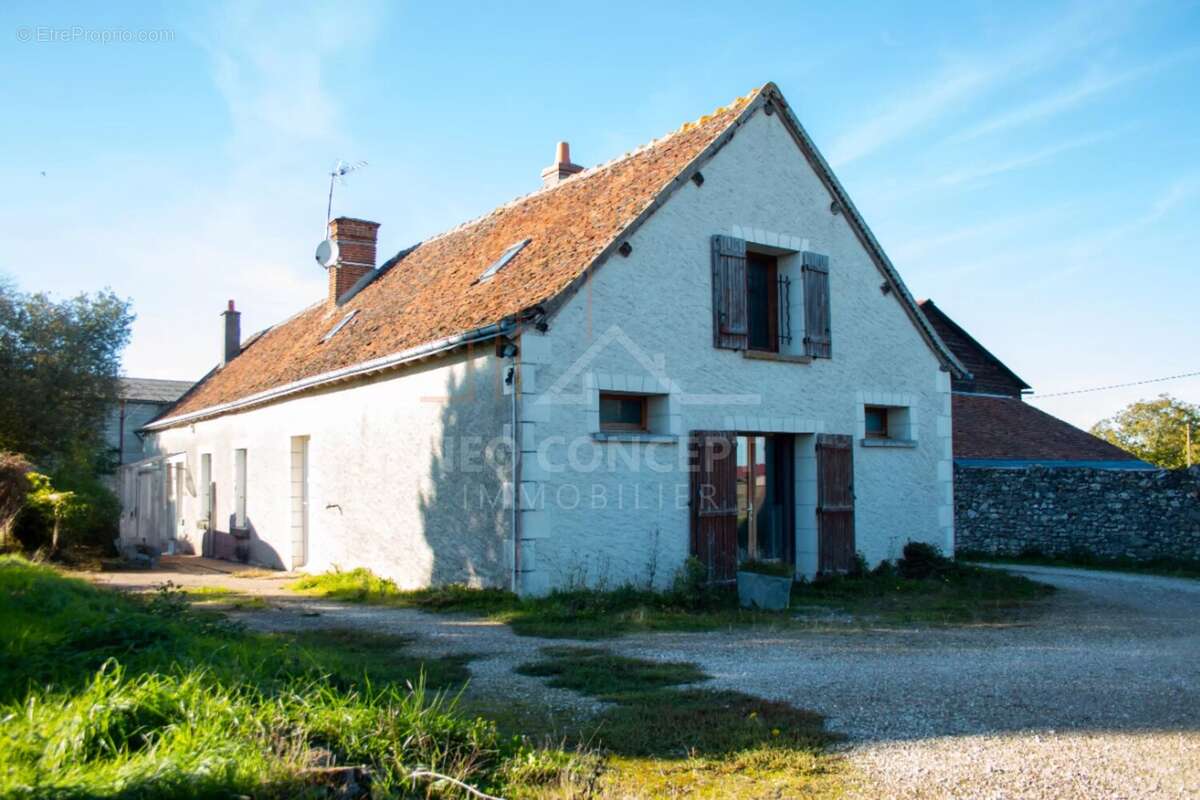 Maison à ATHEE-SUR-CHER