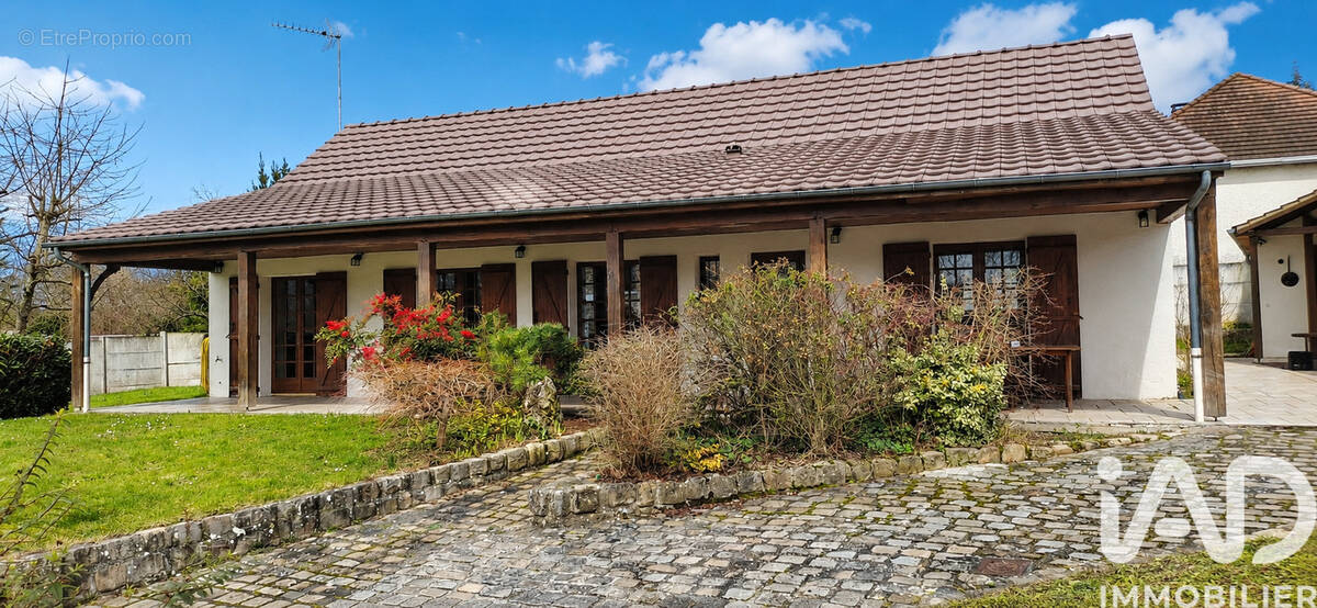 Photo 1 - Maison à THORIGNY-SUR-MARNE