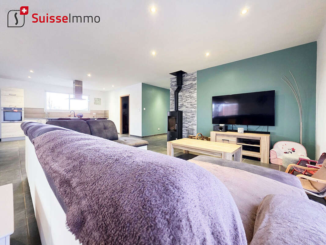 Maison à L'ISLE-SUR-LE-DOUBS