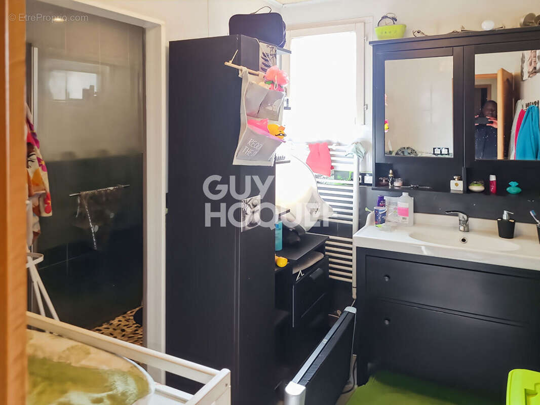 Maison à OZOIR-LA-FERRIERE