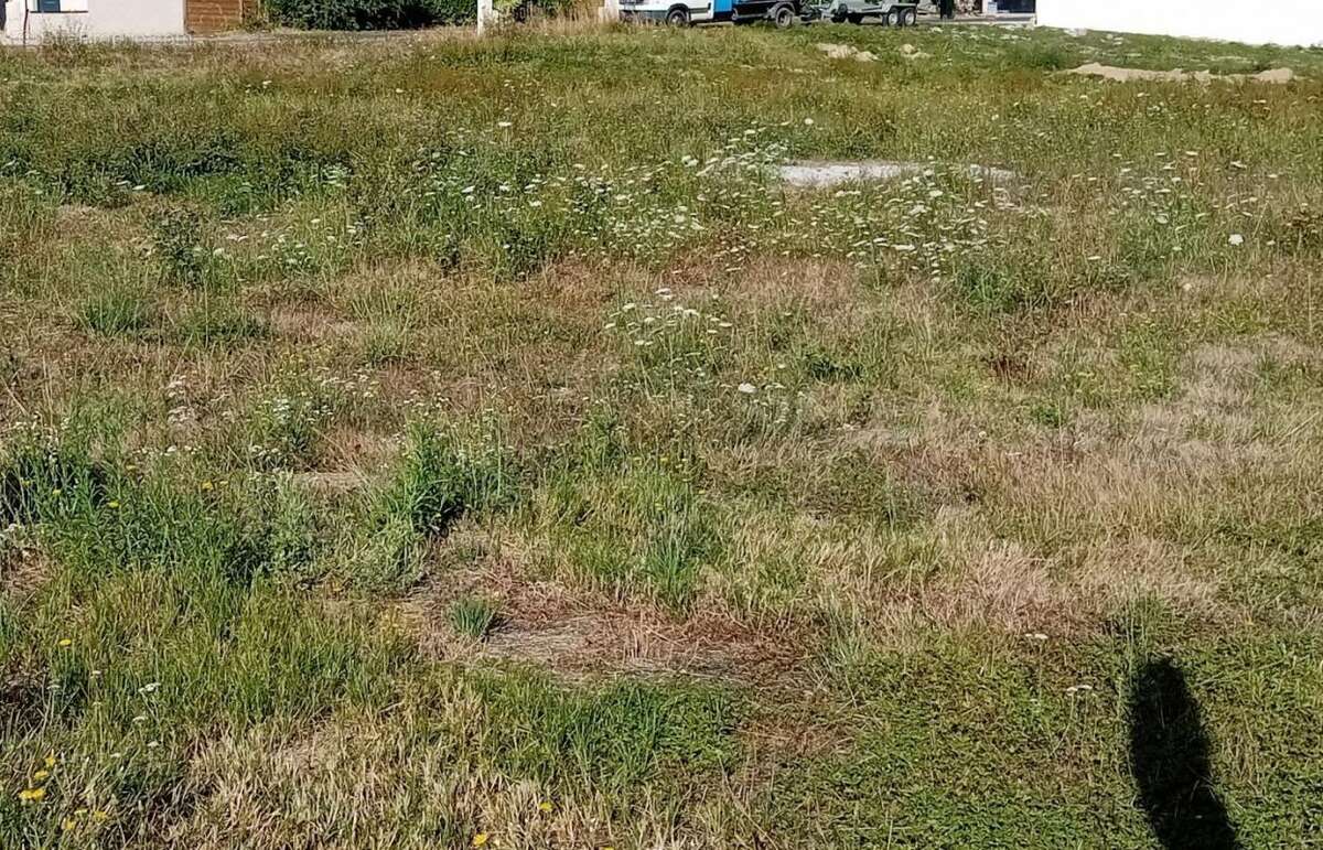 Terrain à VILLARS-LES-DOMBES