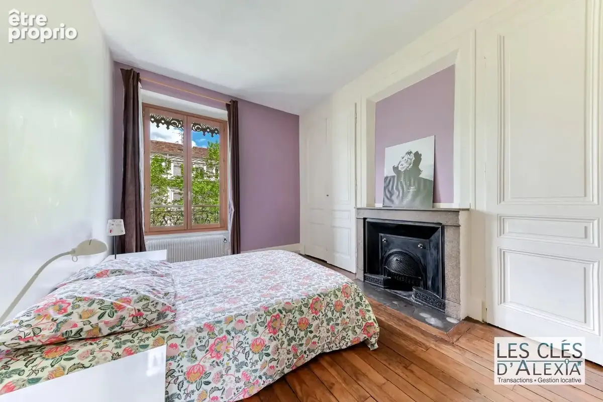 Appartement T4 de caractère à deux pas du Parc de la Tête d’Or - photo 4