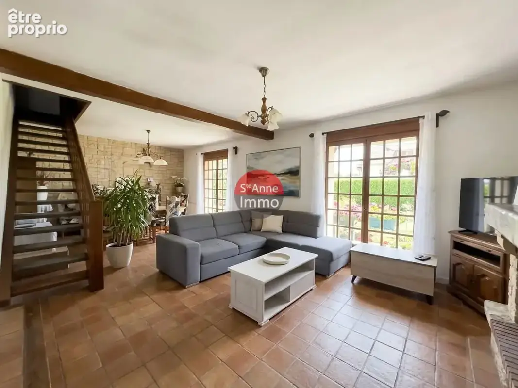Rosieres-en-santerre - pavillon individuelle - 3 chambres - garage - jardin - photo 2