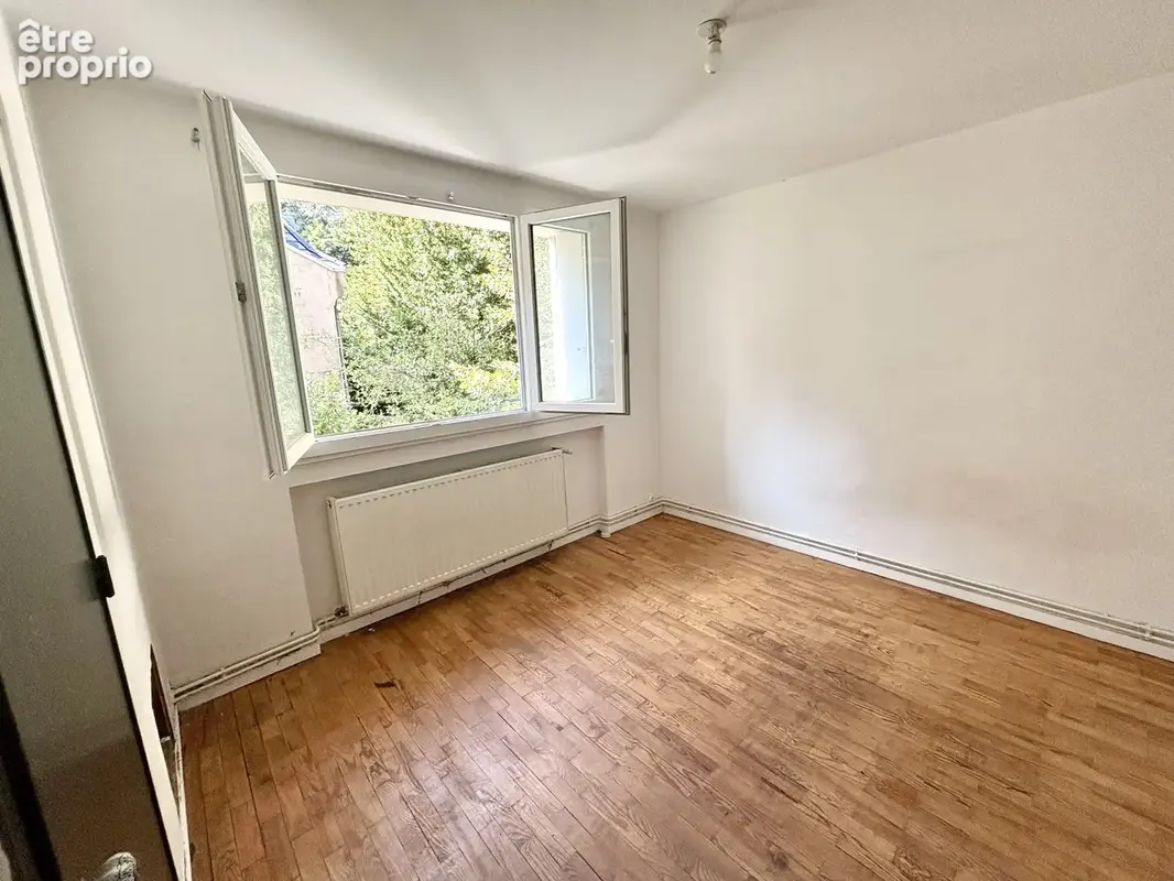 T4 avec balcon et parking dans résidence sécurisée - photo 7