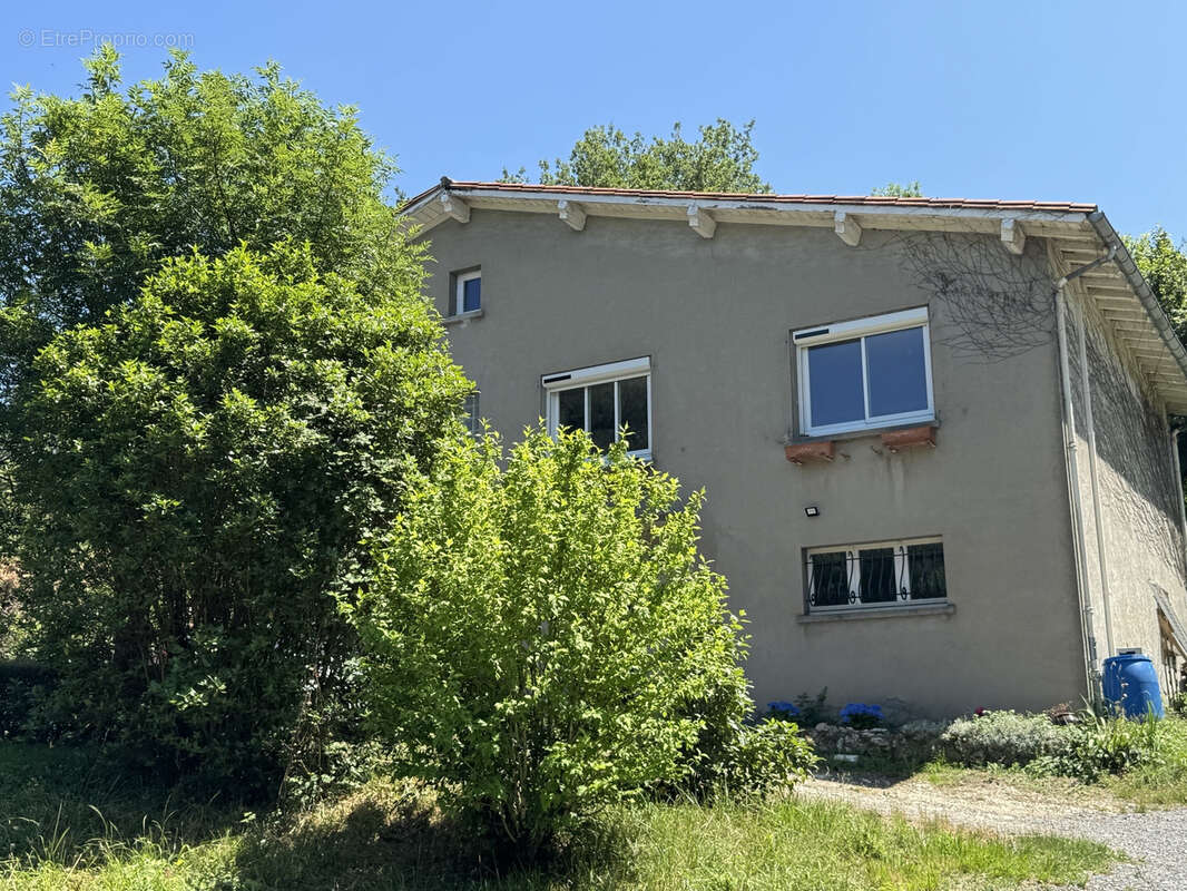 Maison à AIGUEFONDE