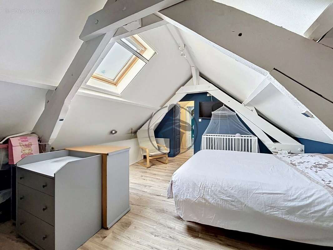 Maison à JONCOURT