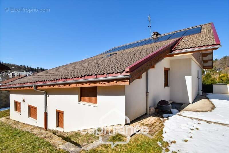 Maison à LES ROUSSES