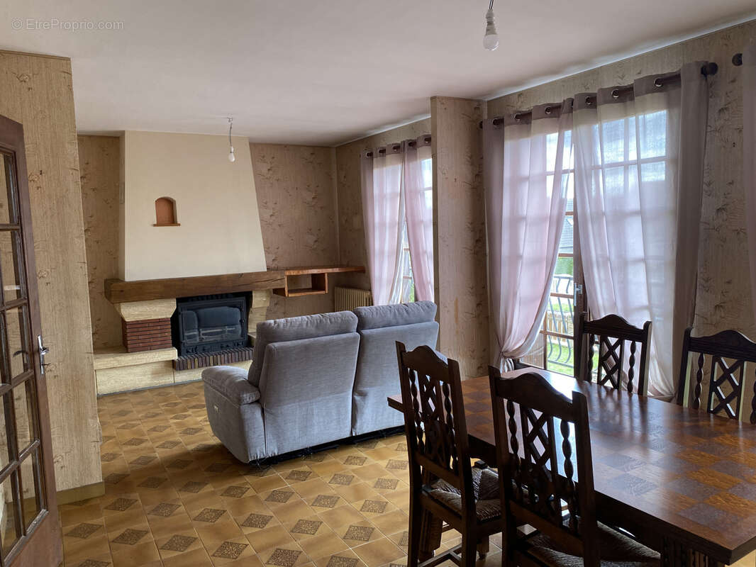 Maison à PACY-SUR-EURE