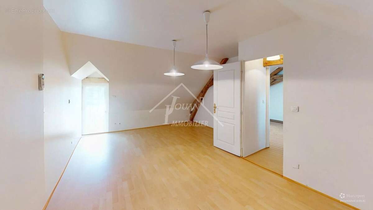 Appartement à YGRANDE